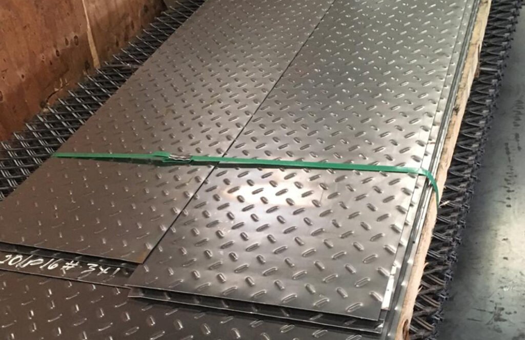 Como usar a chapa recalcada para pisos 2 Como usar a chapa recalcada para pisos